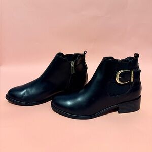 Bandolino Women's Dolly size 7